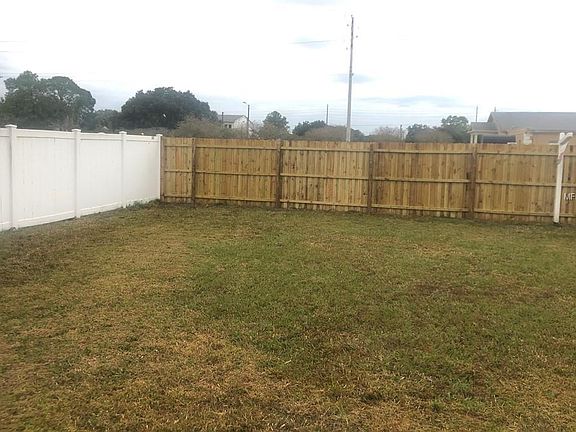 3rd image of 8332 Allamanda Ave