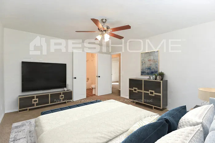 1906 Oakmeadows Dr — Photo 8