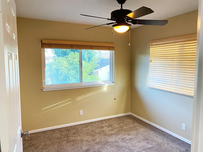 3227 Paliuli St #2 — Photo 14