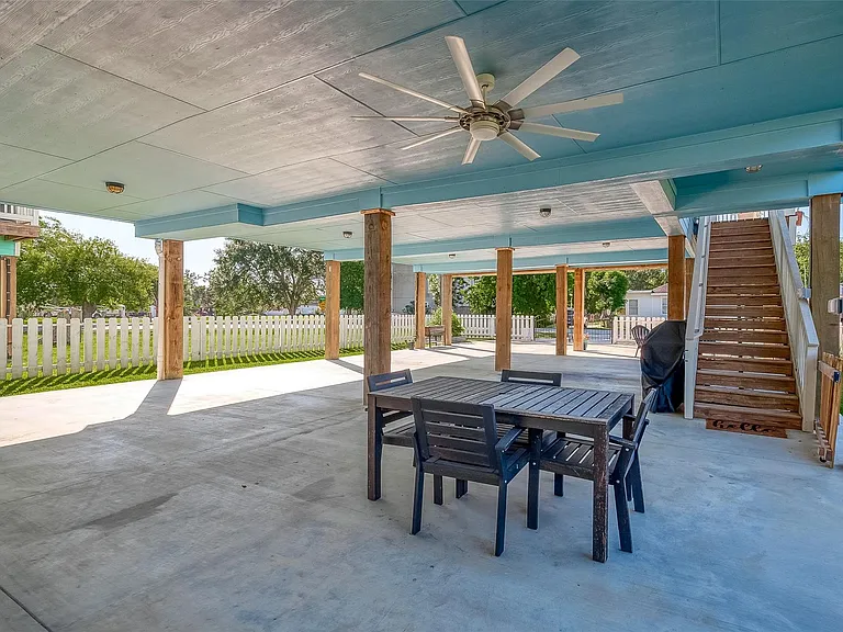 108 Bay Oaks Dr — Photo 41