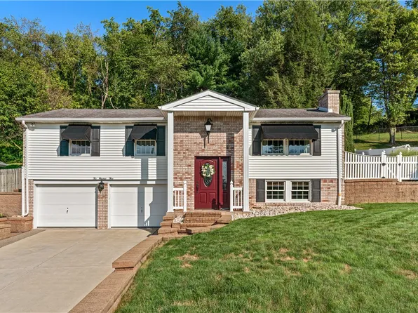 203 S Thompson Ln, Irwin, PA 15642