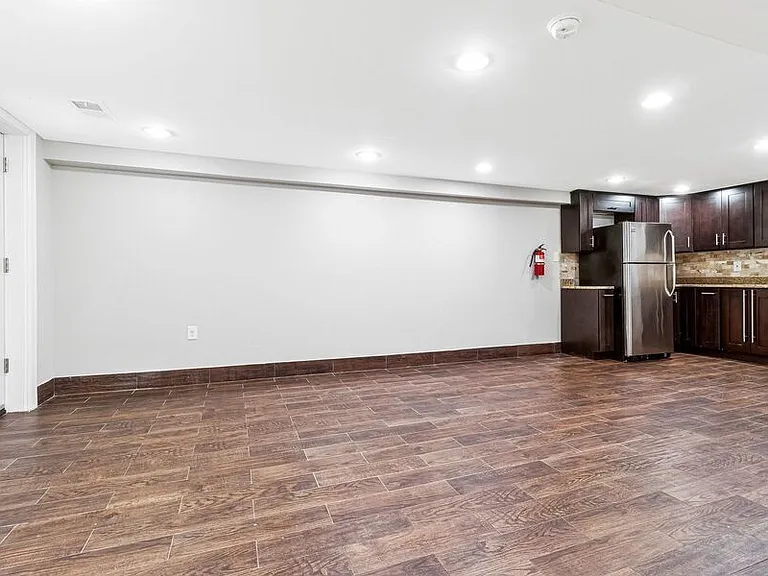 919 Decatur St NW — Photo 39