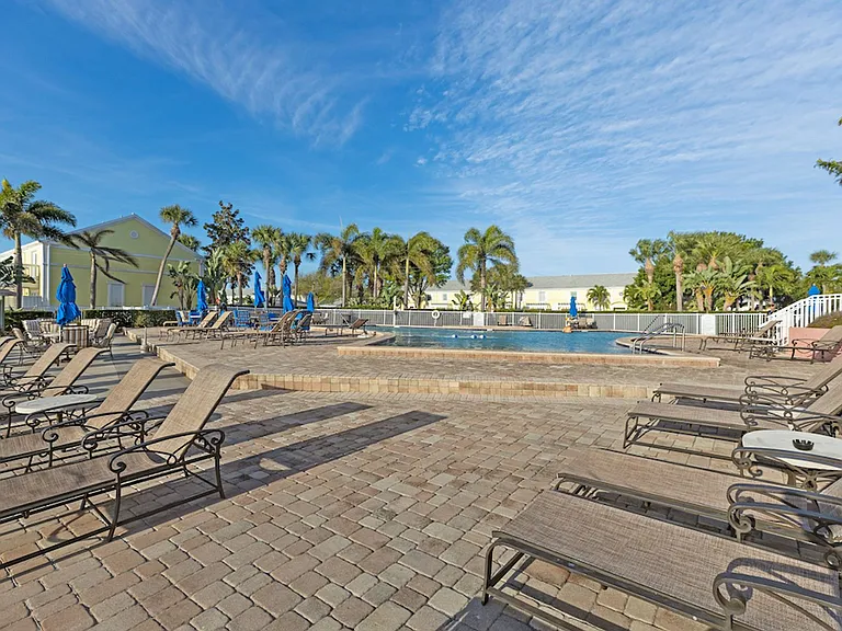4975 Cobia Dr SE #A — Photo 32