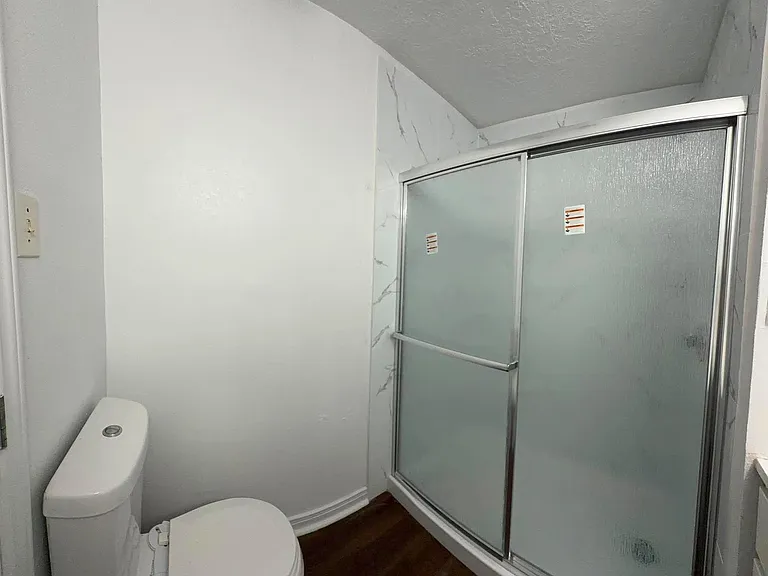 407 Bayshore Dr — Photo 12