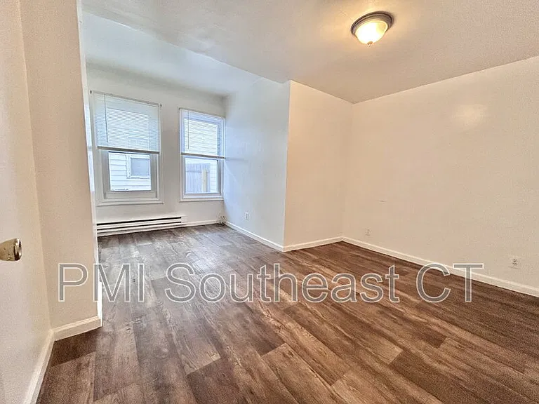 187 Laurel Hill Ave #3 — Photo 7