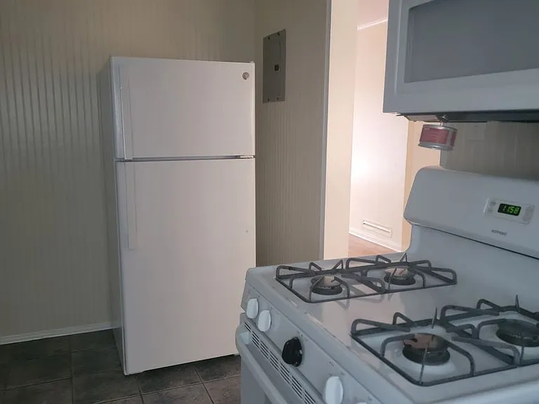 3806 Gilbert Dr #C — Photo 10