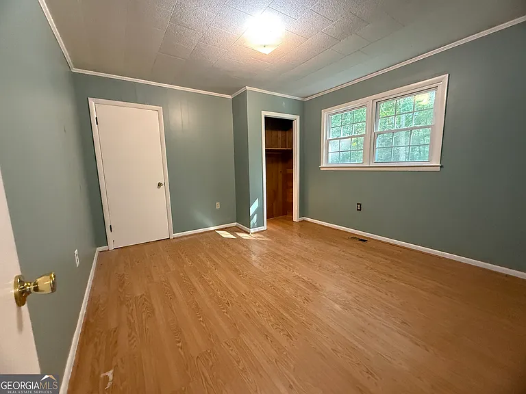 475 Christmas Tree Rd — Photo 3
