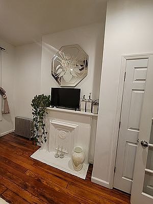 1st image of 390 Prospect Ave #4