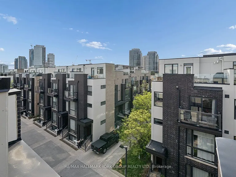 24 Fieldway Rd #16 — Photo 31