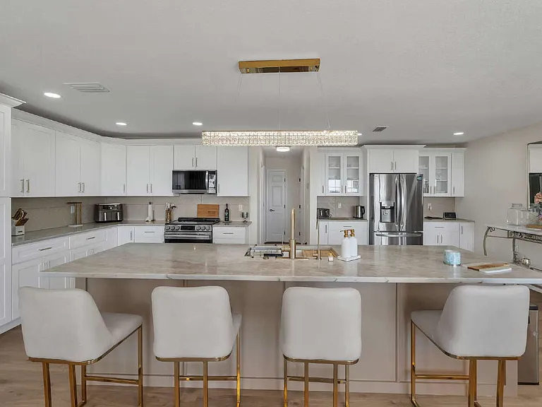 606 N Shore Dr — Photo 22