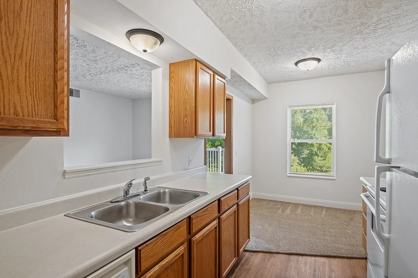 North Pointe Apartments — Photo 4