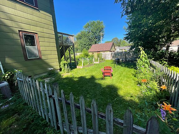 2nd image of 2805 33rd Ave S #1
