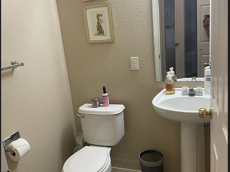 6706 Green River Dr #A — Photo 11
