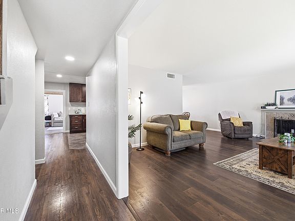 5th image of 6524 Menlo St