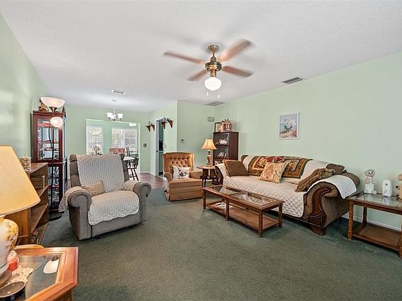 4th image of 10075 Amelia Ave