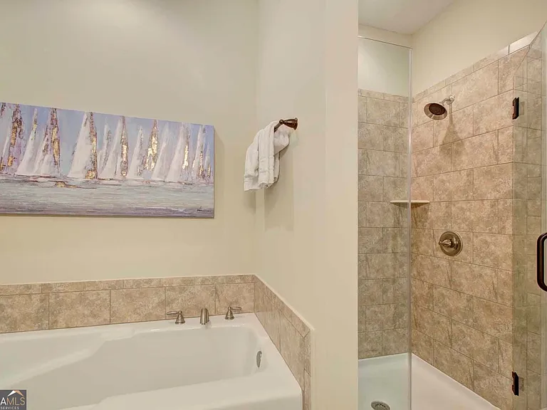 205 Mariners Cir — Photo 27
