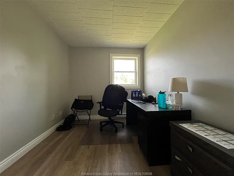 6563 Thornberry Cres — Photo 13