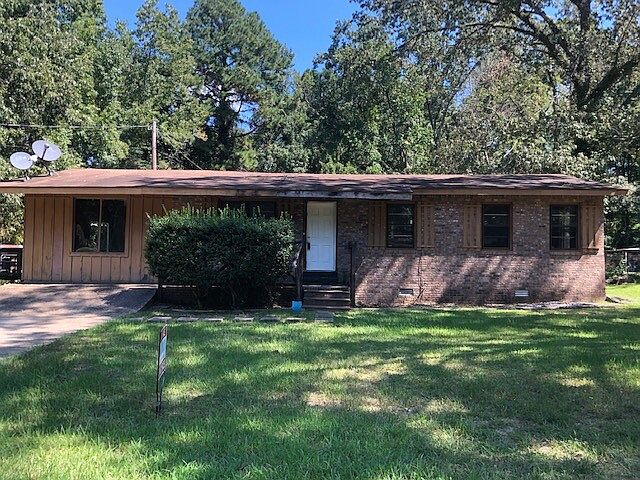 1st image of 1517 N Mosby Ave