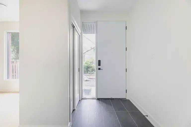 3 bed, 2.0 bath, $3,600 — Photo 2
