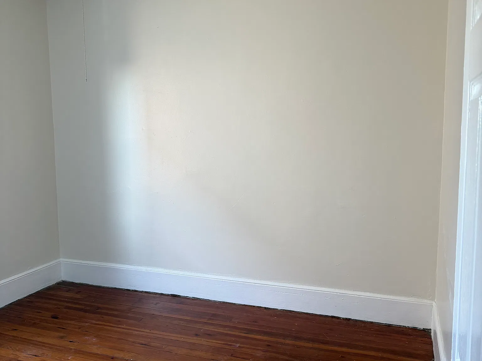 4 bed, 1200 sqft, $2,500 — Photo 2