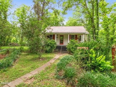 2196 Atchafalaya River Hwy #L, Breaux Bridge, LA, 70517