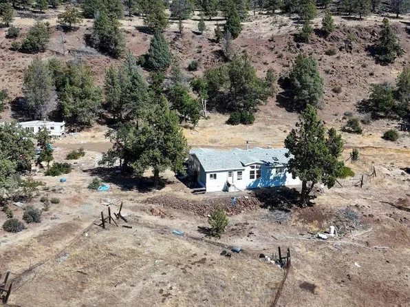 17626 Camp Creek Rd, Hornbrook, CA 96044