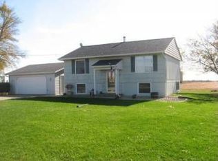 27987 Allentown Rd, Tremont, IL 61568