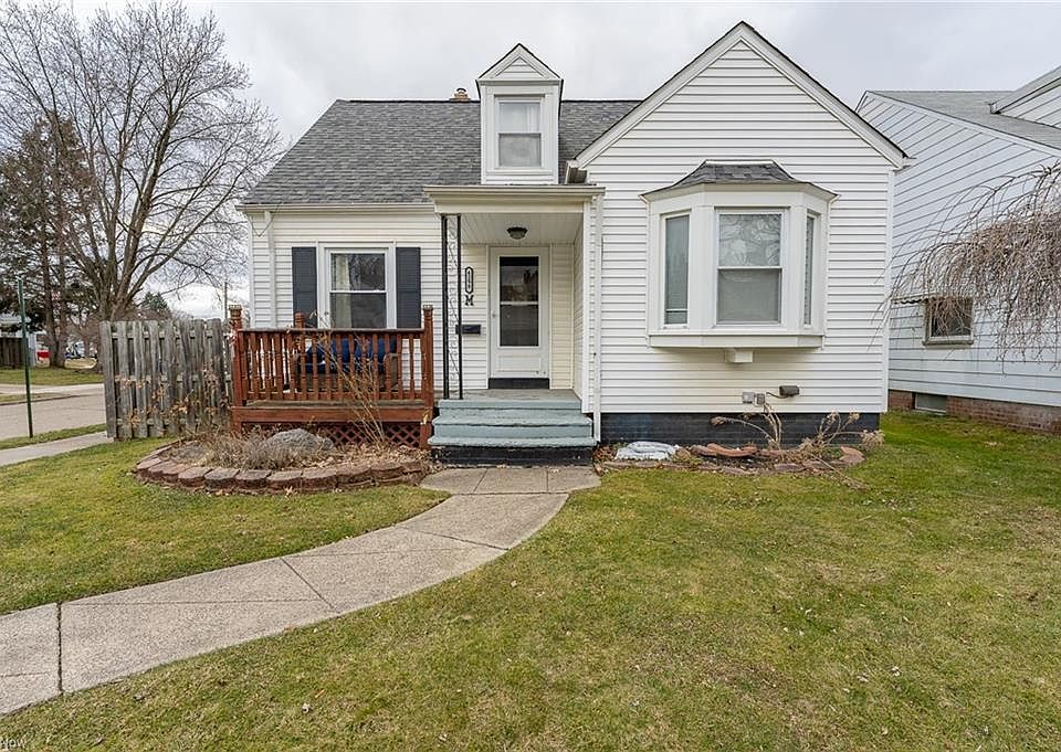 1st image of 4298 W 12th St