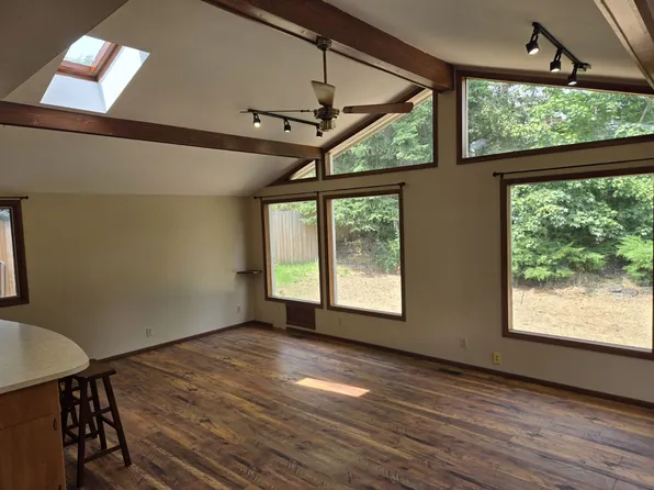 236 NW Timothy St, Pullman, WA 99163