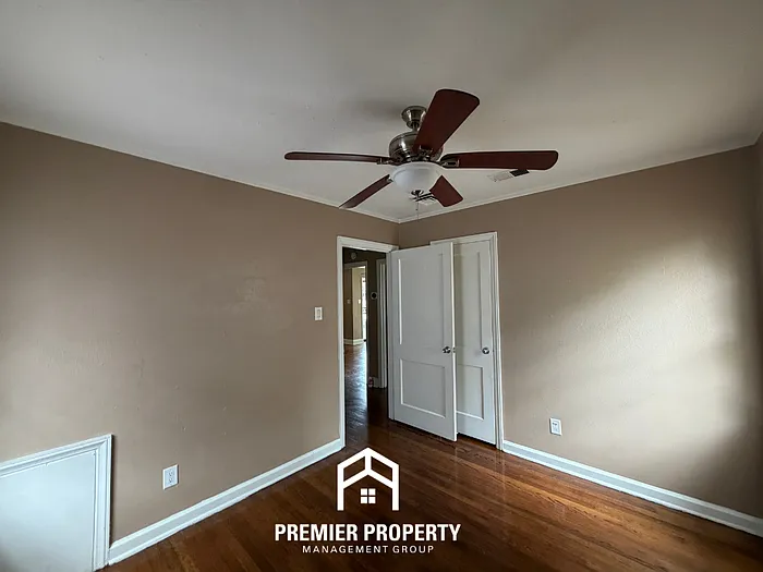 4744 Durbin Ave — Photo 12