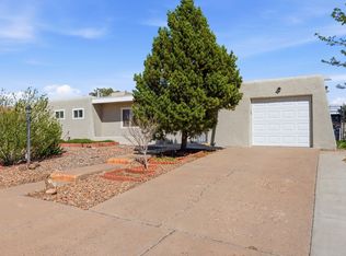10108 Avenida Serena Dr NW, Albuquerque, NM 87114