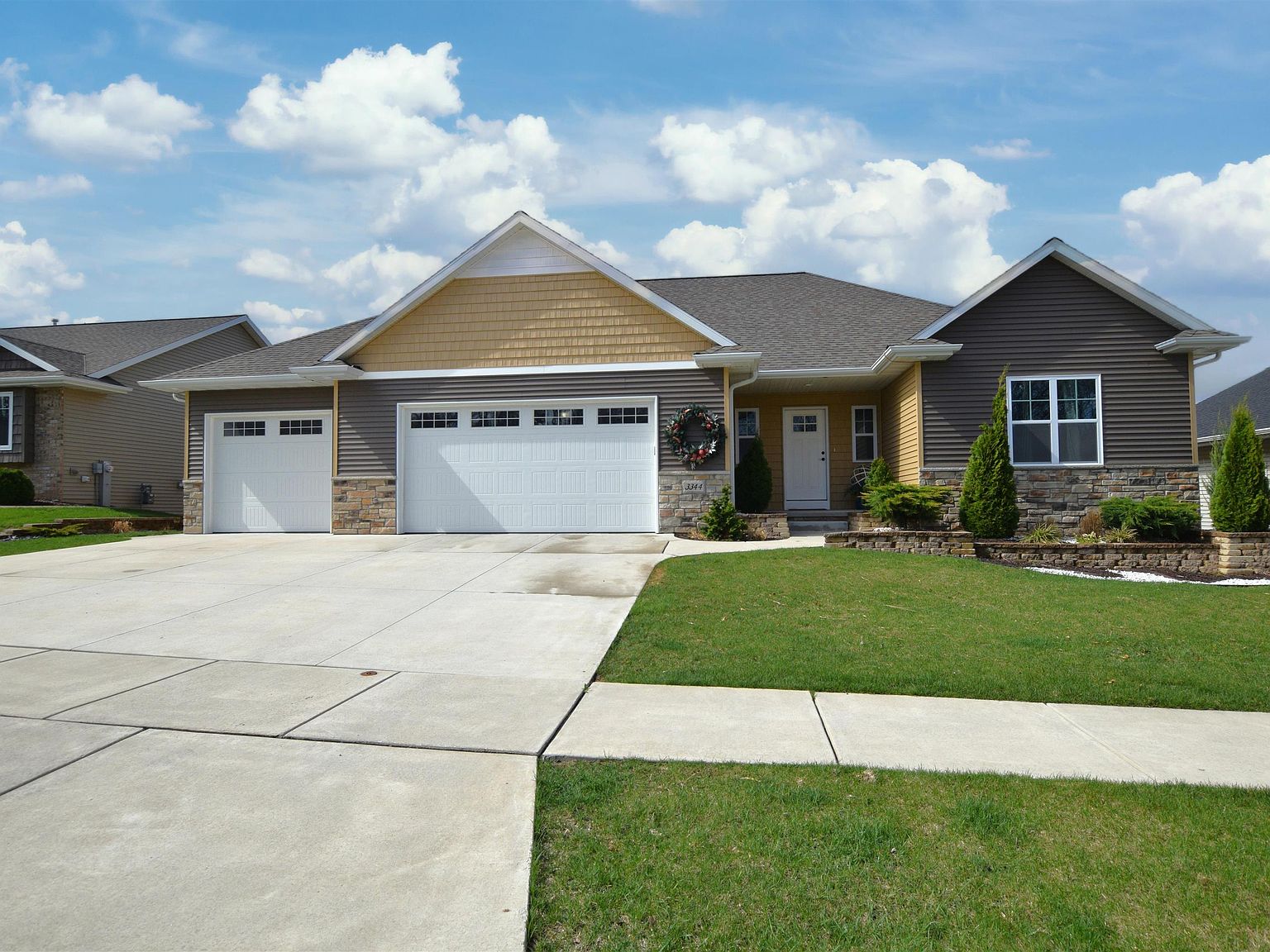 3344 Largo Ridge Dr, Green Bay, WI 54311 Zillow