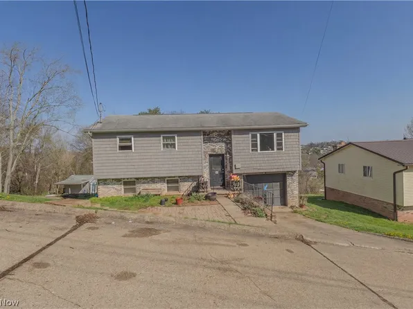 38 Southmoor Hts, Parkersburg, WV 26101