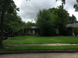 8527 Glenheath St, Houston, TX 77061