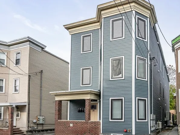 50 Maverick St #3, Chelsea, MA 02150