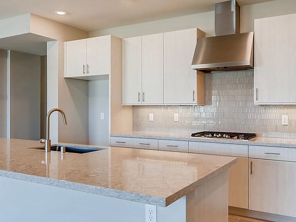 Reflect Kitchen
