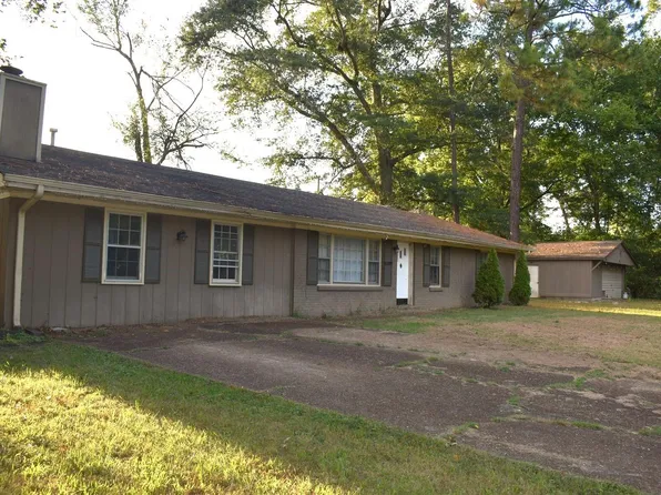 402 Thorne St, Florence, AL 35630