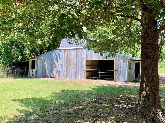 4th image of 428 County Road 4160