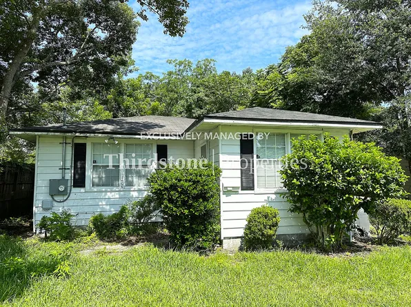 2406 Lamee Ave, Jacksonville, FL 32207
