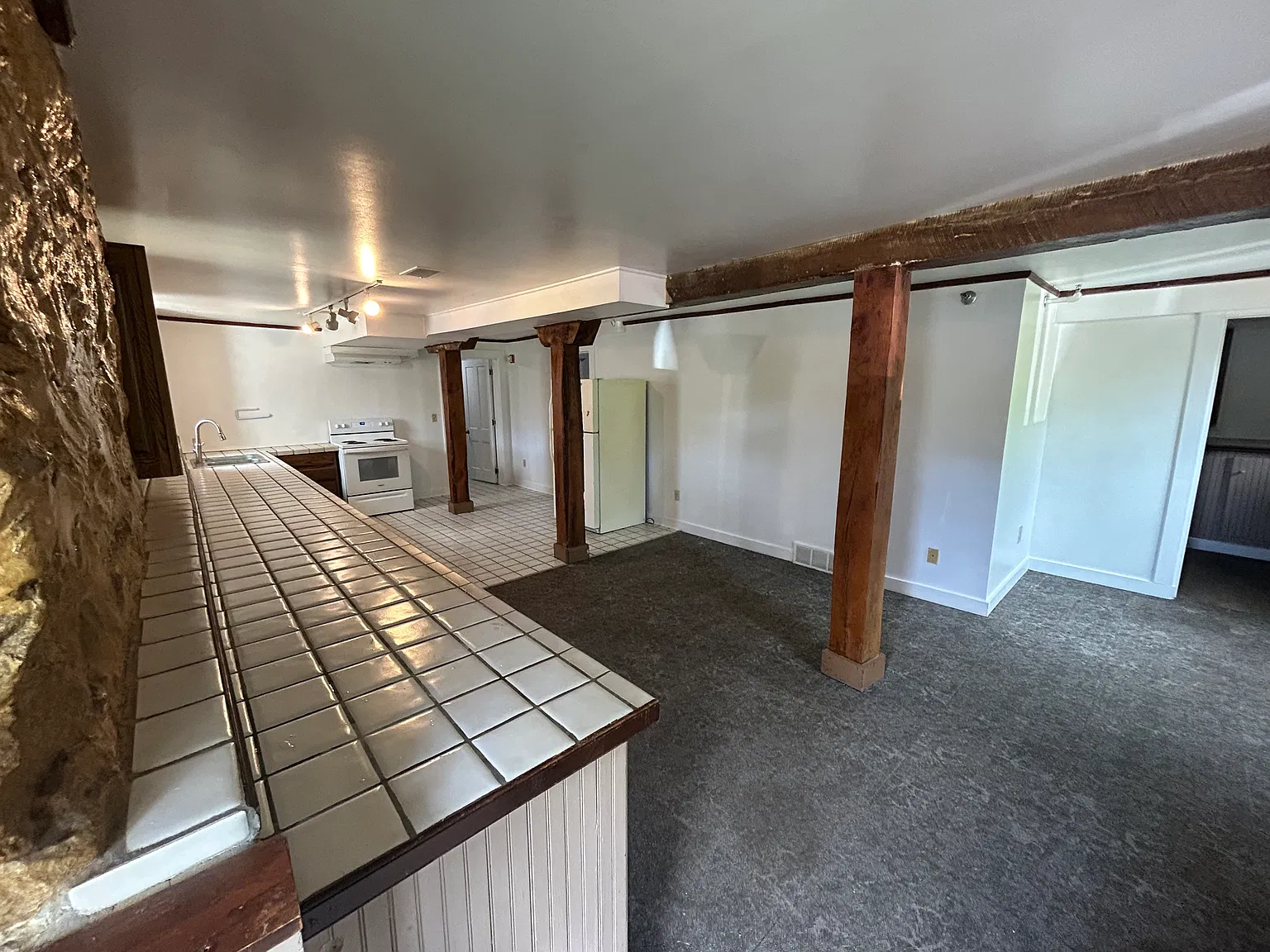 117 Swain St — Photo 3