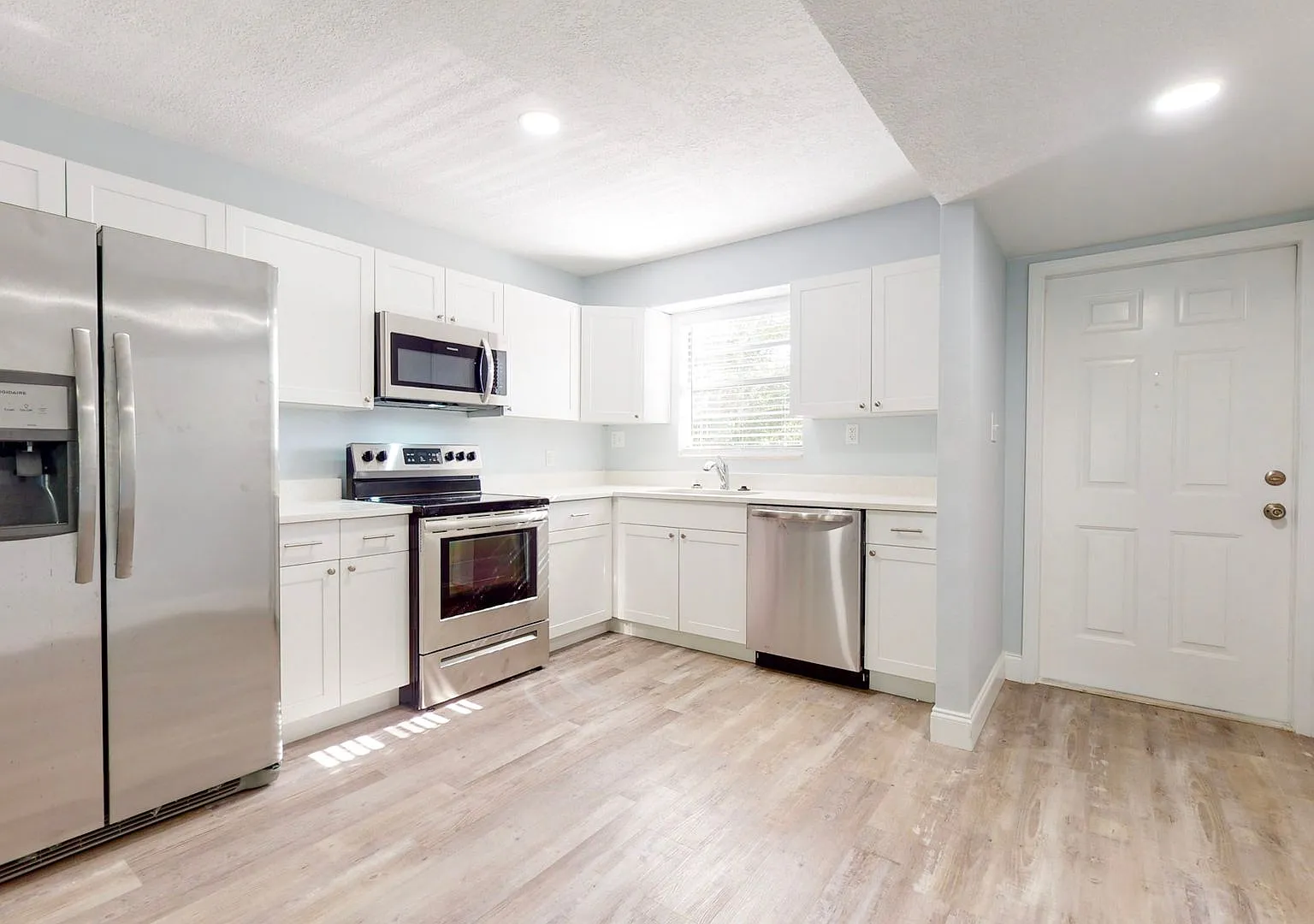 Janie B Apartments — Photo 2
