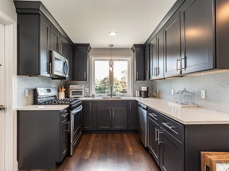 114 Sconticut Neck Rd #2 — Photo 5