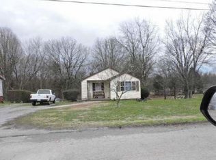 1655 Thomas R James Dr, Morristown, TN 37813