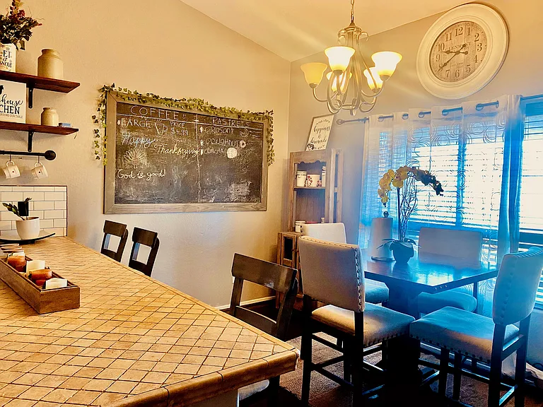 25876 W Elizabeth Ave — Photo 28