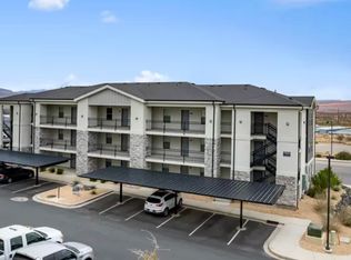 128 N Lone Rock Dr Unit 202, Hurricane, UT 84737