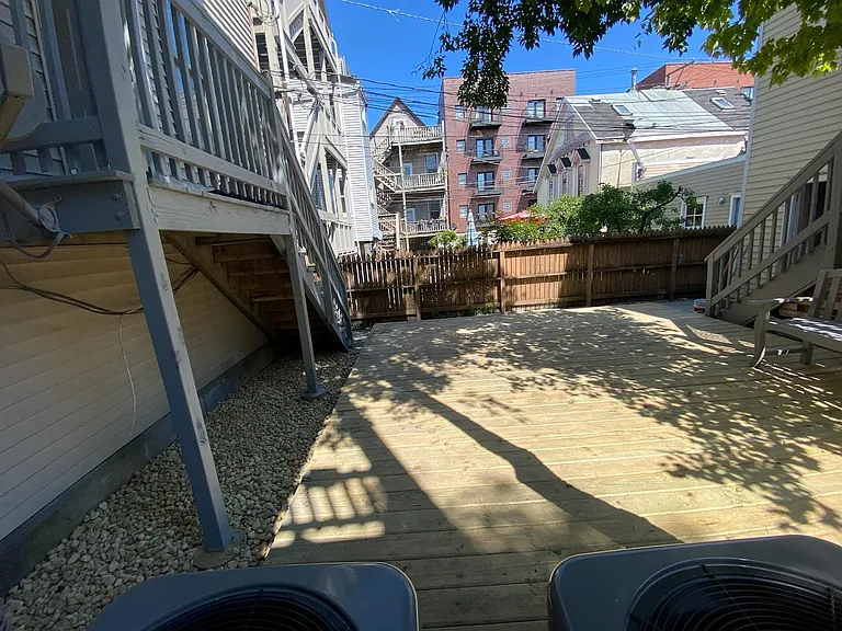 1021 W Wellington Ave #G — Photo 11