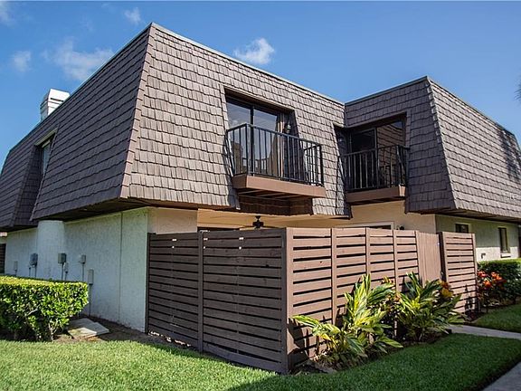 5th image of 15224 W Pond Woods Dr #Na