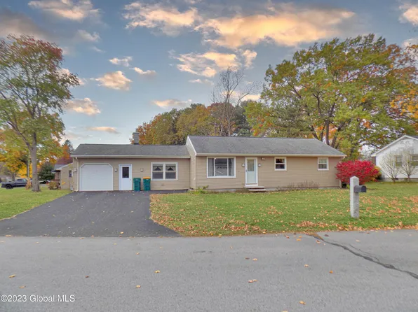 7 Spruce Street, Hudson Falls, NY 12839