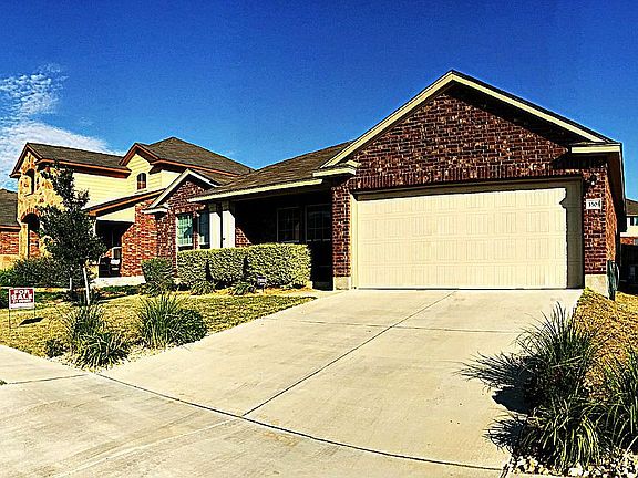 2nd image of 3305 Cricklewood Dr