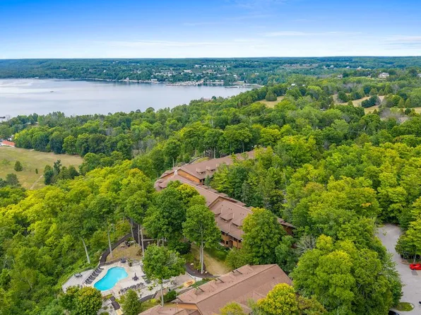 4908 Landmark Cir #1210, Egg Harbor, WI 54209